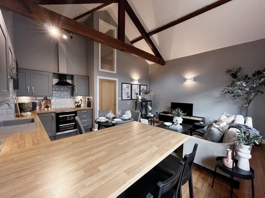 Cosy 2 Bedroom Apartment 托德莫登 外观 照片
